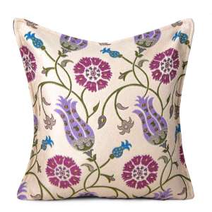 45x45 Flower Patterned Cushion