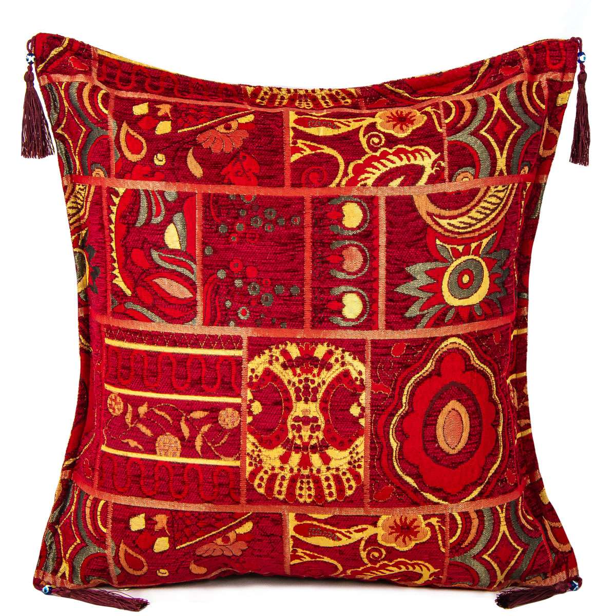 45x45 Patterned Red Cushion