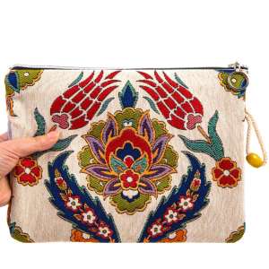 Tapestry Bag with Tulip Pattern